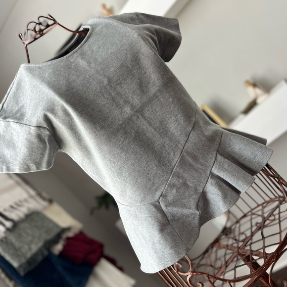 J. Crew Gray Fitted Ruffle Short Sleeve Top XS - Picture 5 of 11